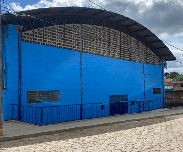 instalacao-de-alambrados-no-poliesportivo-da-varzea-e-concluida